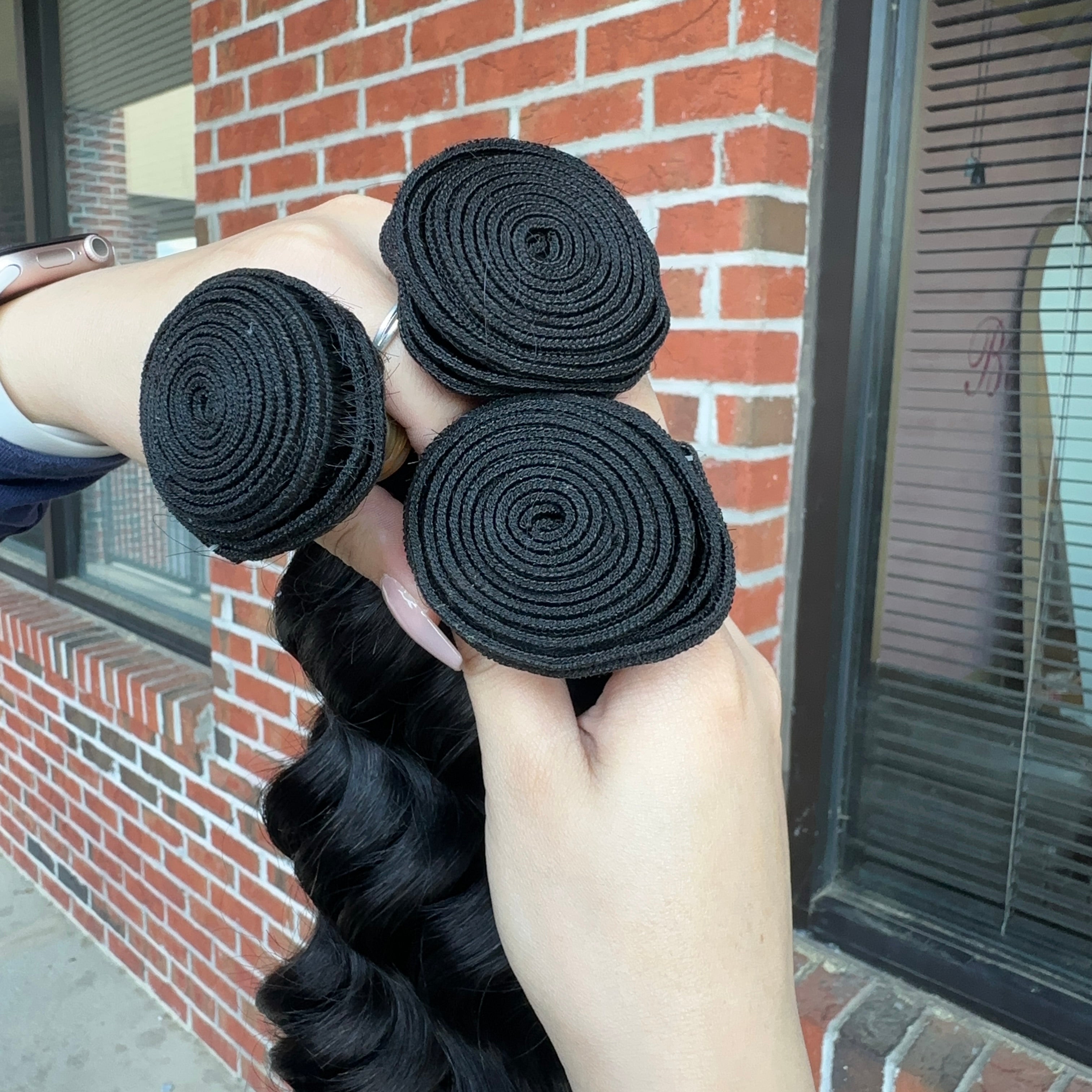 Raw Brazilian Loose Wave  Human Hair Bundles (Yellow band)