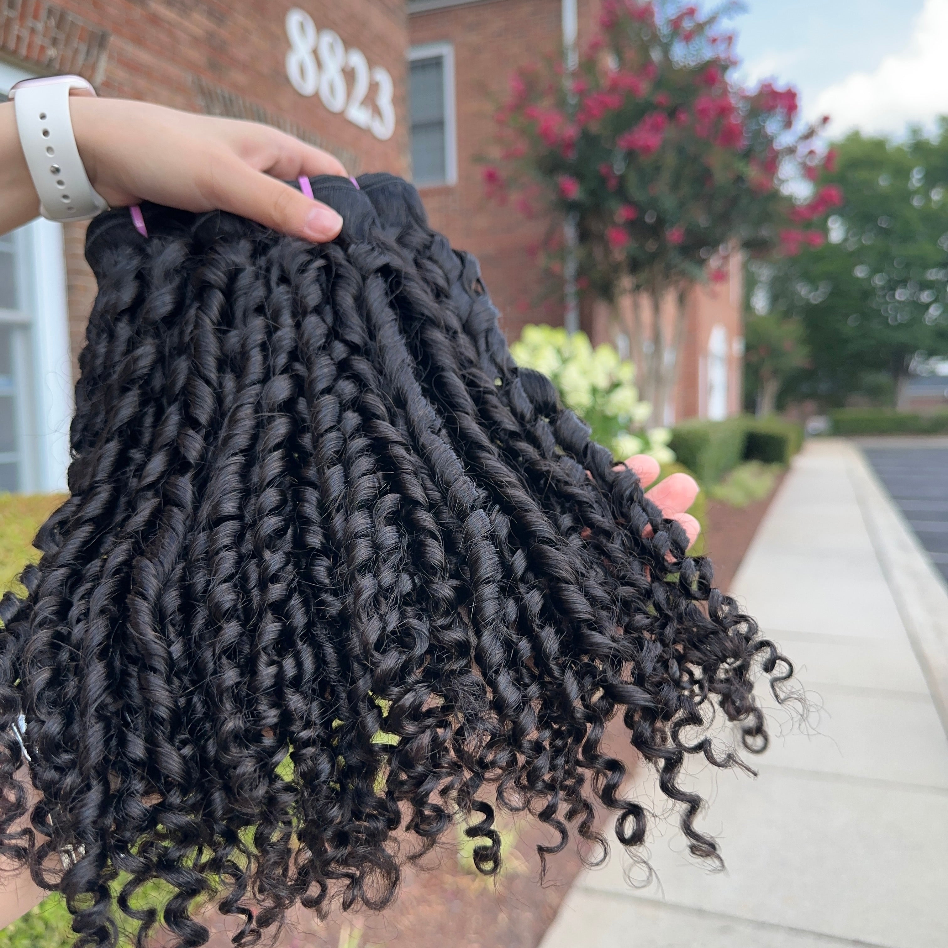 Raw Vietnamese Pixel Curly Human Hair Bundles（Pink band)