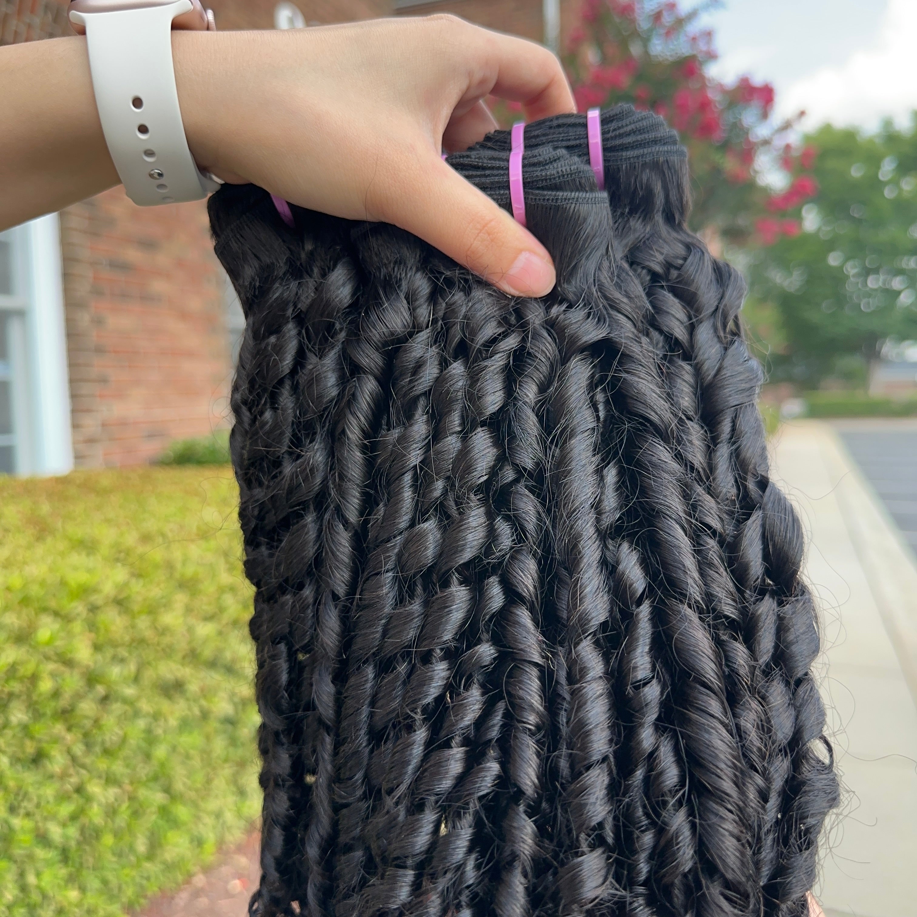 Raw Vietnamese Pixel Curly Human Hair Bundles（Pink band)
